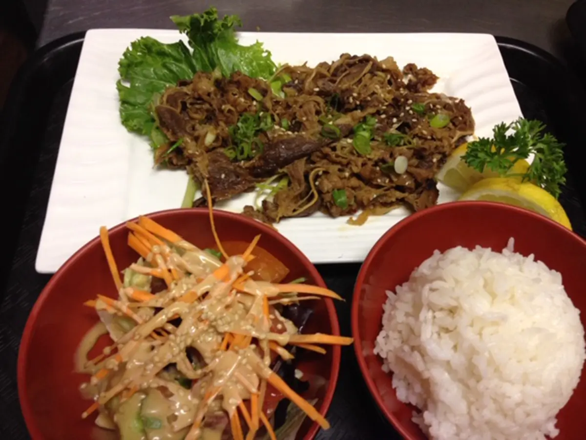 Kitchen-Aloha-Japanese-restaurant-Beef-Teriyaki-Set-San-Francisco Set meal with teriyaki beef, salad, rice, and sauce at Kitchen Aloha Japanese restaurant in San Francisco